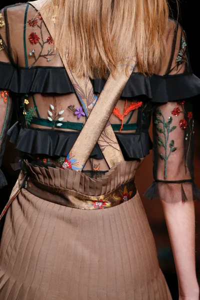 Look 133
